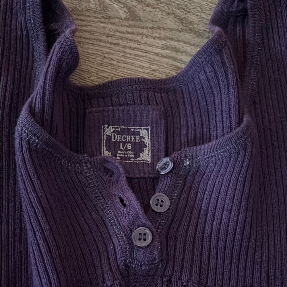 Decree Deep Purple Ribbed Button-Up Top - Picture 2 of 2